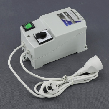 TR42 - regulátor napětí 230 V, 1500 W, transformátorový