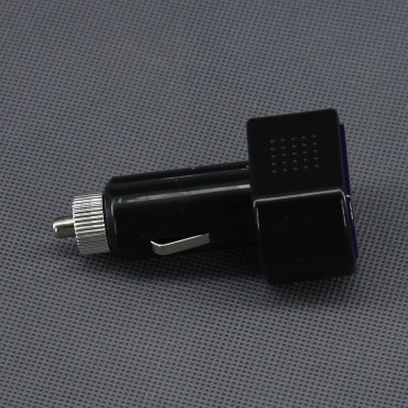 SI121 - voltmetr 8-30 V DC, digitální, do auto zásuvky (CL)