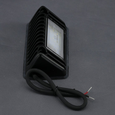 SI165 - LED svítidlo 12-24 V, 9 W, rozptýlené, IP68