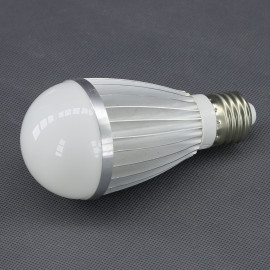 SI202 - LED žárovka E27, 12 V, 7 W