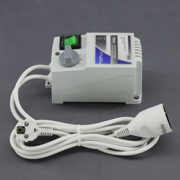 TR41 - regulátor napětí 230 V, 500 W, transformátorový