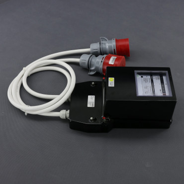 EL02 - přenosný elektroměr 3f, 32 A, analogový, zásuvka a vidlice
