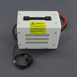 ZZ20 - záložní zdroj 230 V, 300 W pro aku 12 V, AVR, na plochu