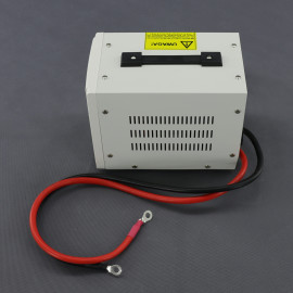 ZZ20 - záložní zdroj 230 V, 300 W pro aku 12 V, AVR, na plochu