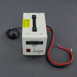 ZZ20 - záložní zdroj 230 V, 300 W pro aku 12 V, AVR, na plochu