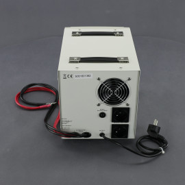 ZZ26 - záložní zdroj 230 V, 1050 W pro aku 12 V, AVR, na plochu