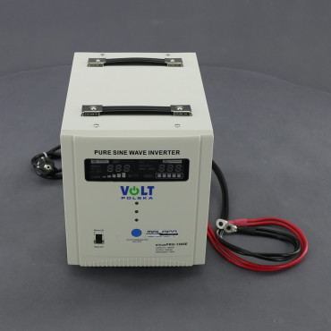 ZZ26 - záložní zdroj 230 V, 1050 W pro aku 12 V, AVR, na plochu
