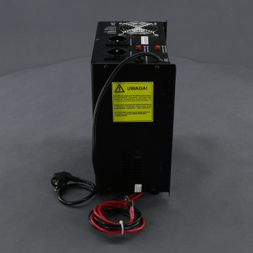 ZZ50 - záložní zdroj 230 V, 1800 W pro aku 24 V, AVR, na plochu a stěnu