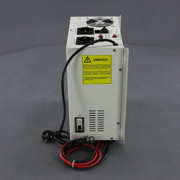 ZZ59 - záložní zdroj 230 V, 1400 W pro aku 24 V plus solar, AVR