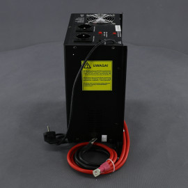 ZZ44 - záložní zdroj 230 V, 700 W pro aku 12 V, AVR, na plochu a stěnu