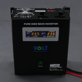 ZZ44 - záložní zdroj 230 V, 700 W pro aku 12 V, AVR, na plochu a stěnu