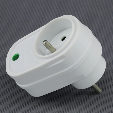 PH02 - přepěťová ochrana, bleskojistka 230 V, 3600 W, do zásuvky