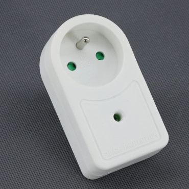 PH01 - přepěťová ochrana, bleskojistka, 230 V, 2300 W, do zásuvky