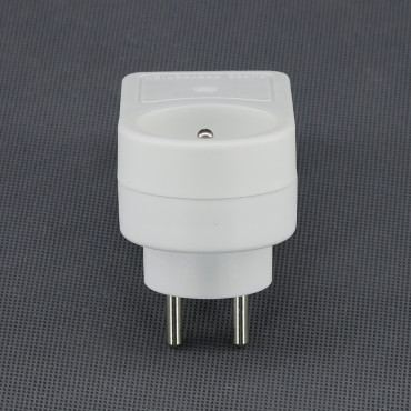 PH01 - přepěťová ochrana, bleskojistka, 230 V, 2300 W, do zásuvky